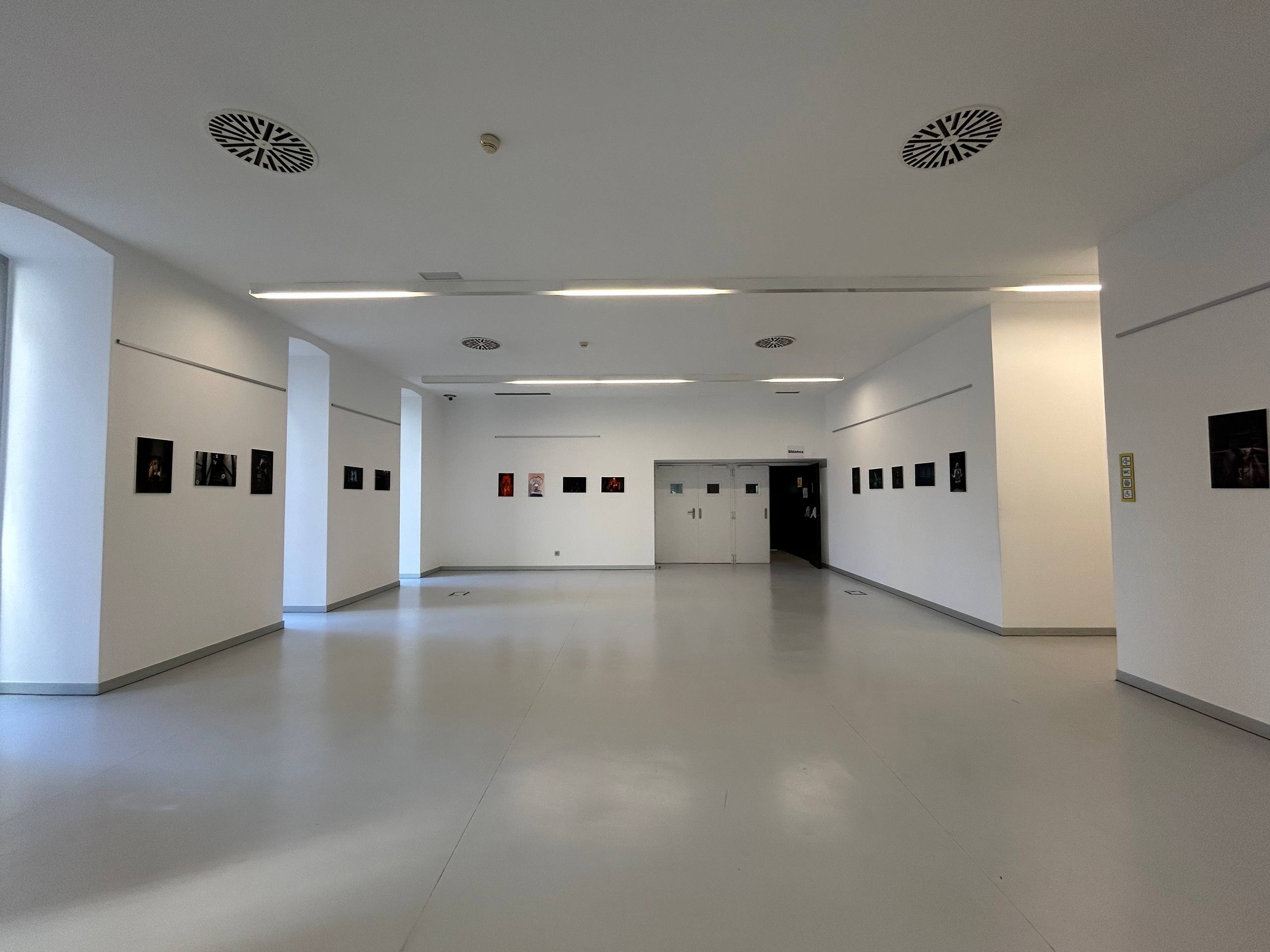 Imagen de la exposición de fotografía del XV Terroríficamente Cortos.